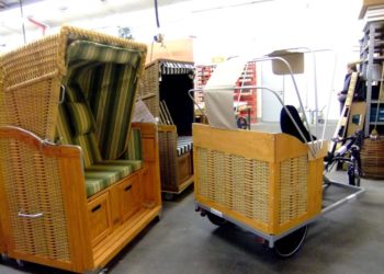 Trimobil Strandkorb-Taxi Verdeck Mechanikwerbeflächen / Foto: Toxy