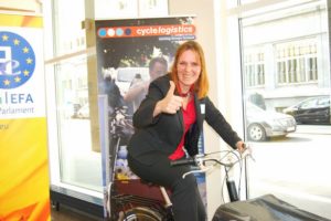 Lastenräder wie Cargo-E-Bikes könnten 50 Prozent der Warentransporte ersetzen
