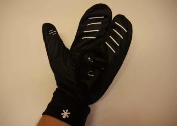 Hirzl Handschuhe übereinander