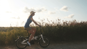E-Bike Tern eLink D7i: Erstes Faltrad vom Hersteller mit Elektroantrieb (Video)