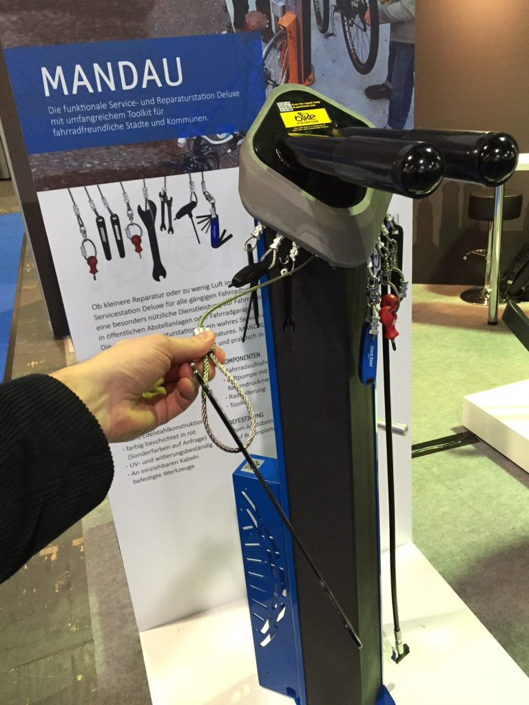 Reparaturstation für Fahrräder und E-Bikes