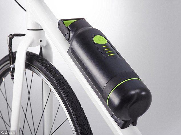 2B0FE54900000578-0-The_water_bottle_shaped_battery_takes_around_three_hours_to_char-a-11_1438602303172