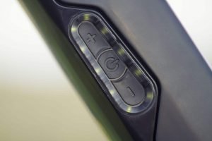 E-Fully | Specialized - specialized pedal assist launch stills 47 1600px