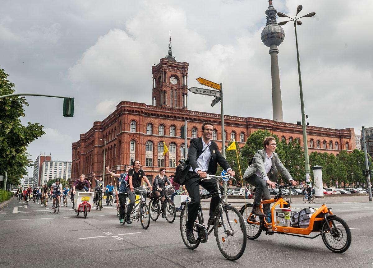 Volksentscheid Fahrrad: die Aktivisten haben in gut drei Wochen mehr als 100.000 Unterschriften gesammelt.