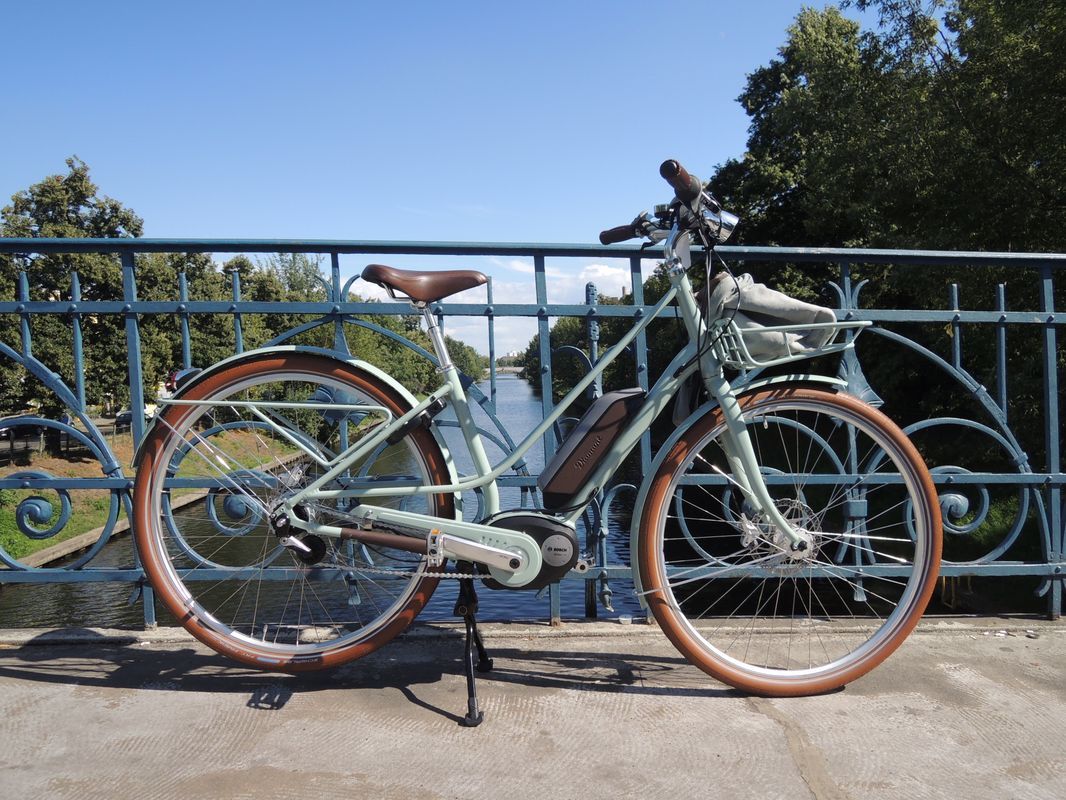 Zweibeinständer besteht den e-Bike Test