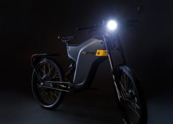 Der 3000 Wh Akku am Greyp G12H sorgt für höherer Reichweite und ausreichend Licht