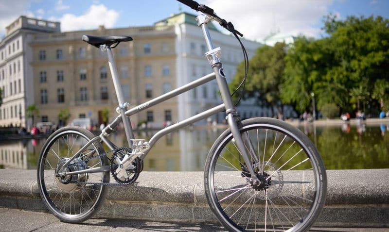 Kleine, große Hilfe: Das Fast e-Bike Vello lädt beim Fahren