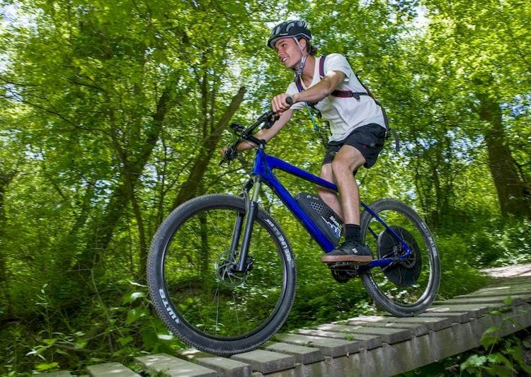 e-MTB dank Umbausatz: BionX Antrieb im Hinterrad