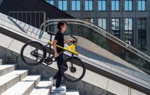 VanMoof zeigt Electrified X in Japan