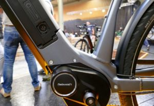 Weltneuheit: Continental 48 Revolution mit stufenlosem Automatikgetriebe Update