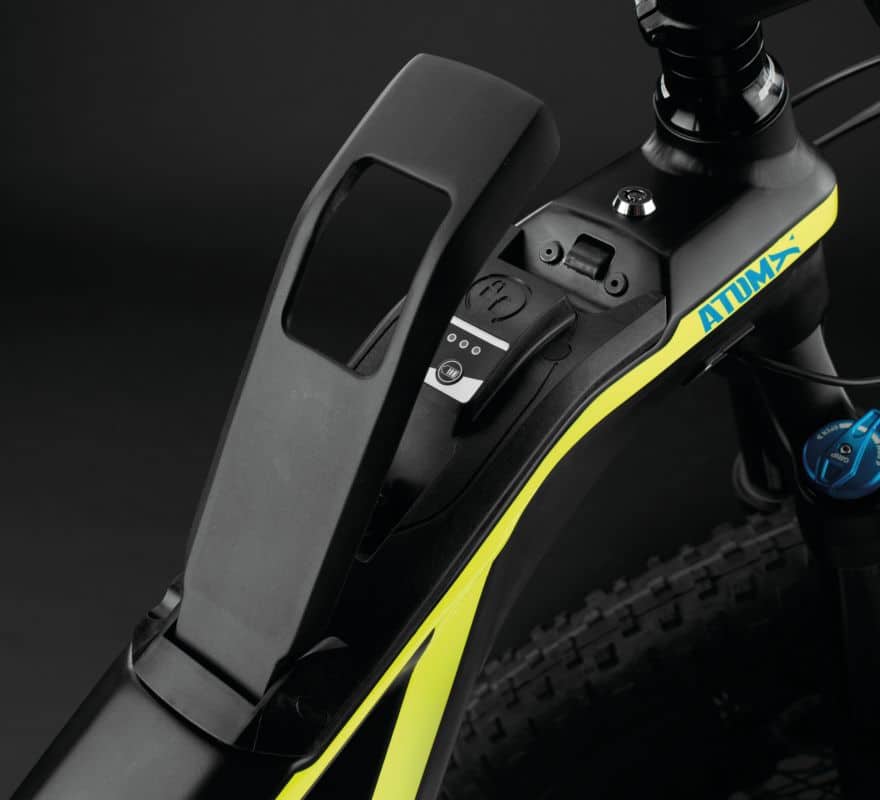 Hebel zur Akkuentnahme beim ATOM-X Fotocredit_BH Bikes_800px