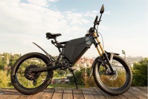 E-Bike trifft Motorrad: Delfast auf Kickstarter