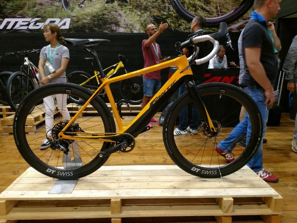 Fantic Gravel e-Bike 2018 Fantic e-Rennrad