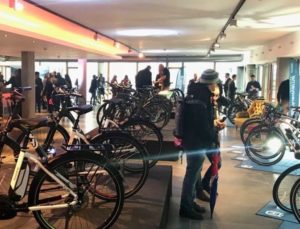 E-Bike Verkäufe 2017: Jedes fünfte Fahrrad elektrisch