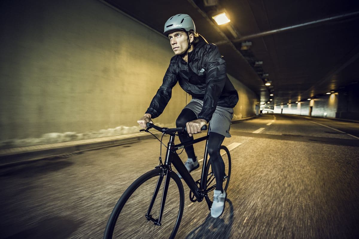 E-Bike | E-Scooter | Pedelec - 1200x800 Coboc ONE eCycle Lifestyle 12 Photographer Christian Metzler