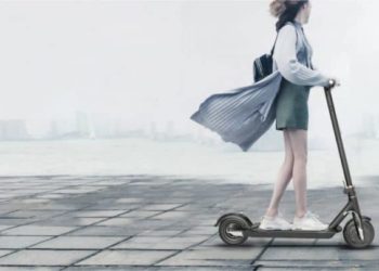 IO HAWK Sparrow während der Fahrt