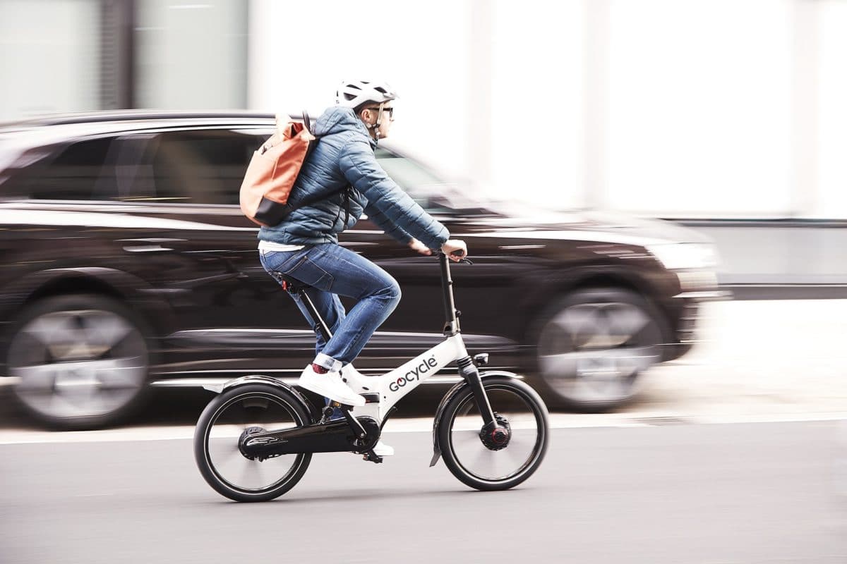 GoCycle GX im Straßenverkehr