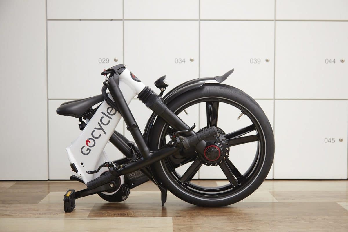 GoCycle GX vor Schrank
