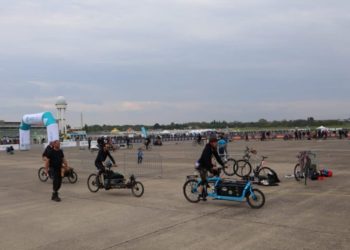 Lastenrad - Parcours auf dem Tempelhofer Feld