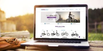 Notebook mit Webseite des E-Bikes-Abo von rebike1