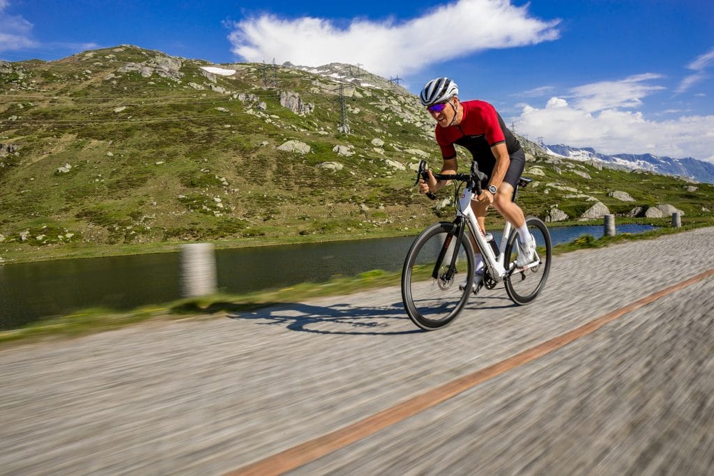 Maxon Mittelmotor Einsatz im Rennrad - ebike-news
