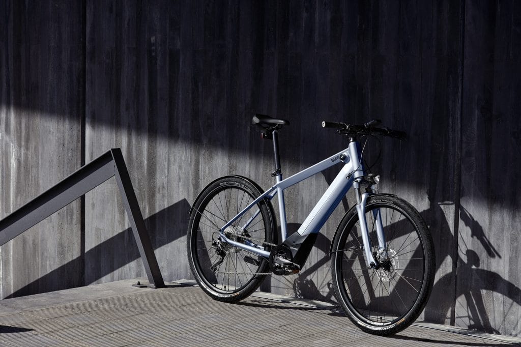 BMW Active Hybrid 2020 - ebiknews