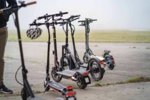 E-Scooter mit Straßenzulassung vom ADAC getestet