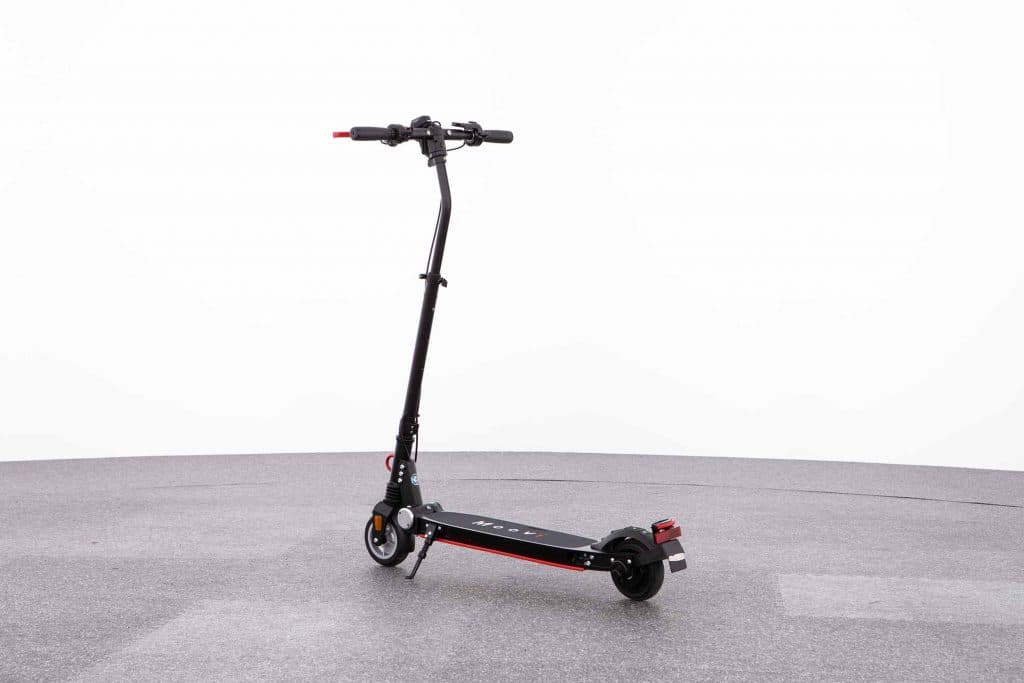 ADAC | E-Scooter | Video - adac ev tests e scooter test moovi s886 1911