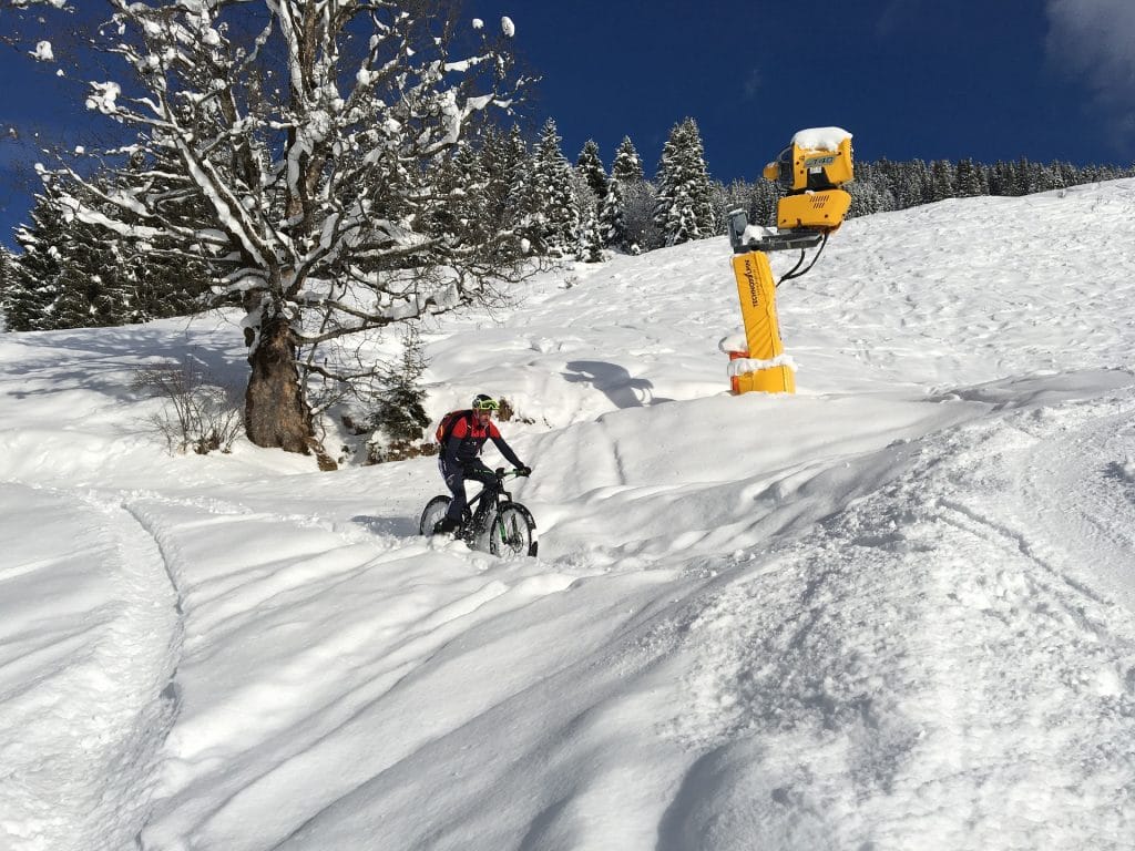 Winterbekleidung für's E-Bike.