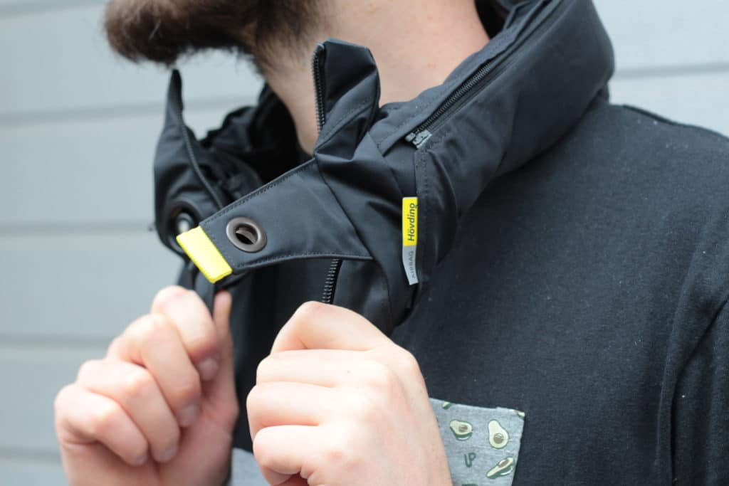 Hövding Version 3 umlegen und aktivieren - eBikeNews