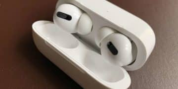Apple AirPods Pro in der Ladehülle (Detailansicht)