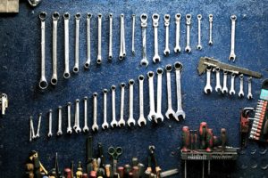 Werkstattausstattung: Das richtige Werkzeug für die E-Bike Reparatur