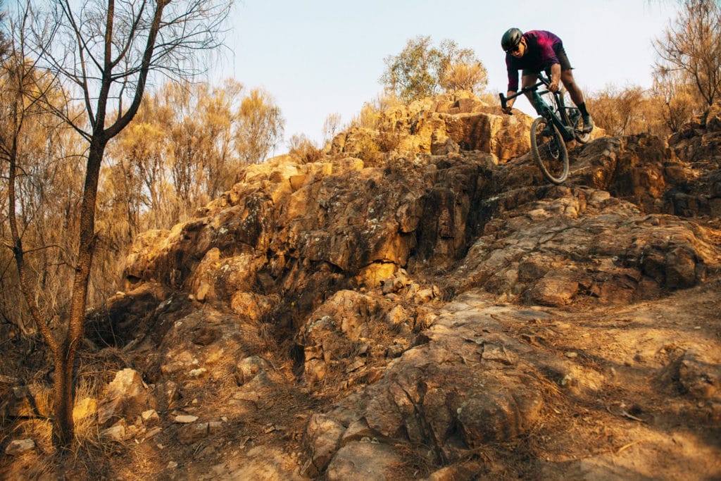 E-Gravelbike Downhill - eBikeNews