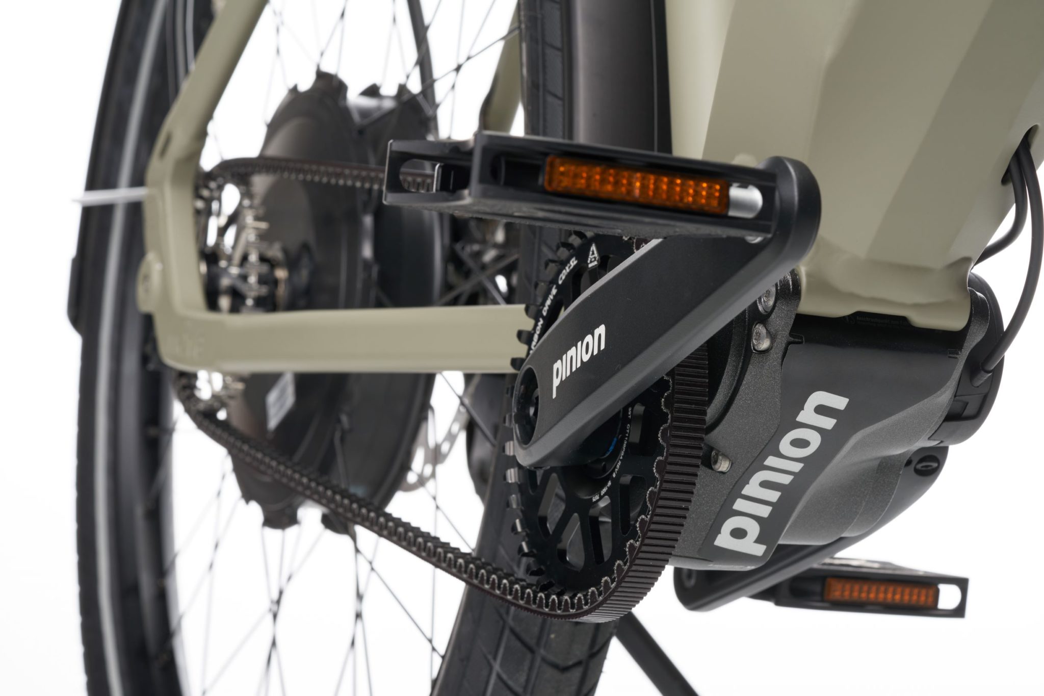 MOEVE E-Fly Up GT close up pinion Getriebe - eBike-News