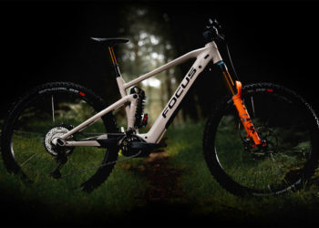 FOCUS SAM²: vollgefedertes E-MTB mit Bosch Performance Line CX - eBikeNews