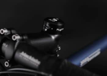 Plug5 Pure lädt Smartphones, Navis und Co während der Fahrt - eBikeNews