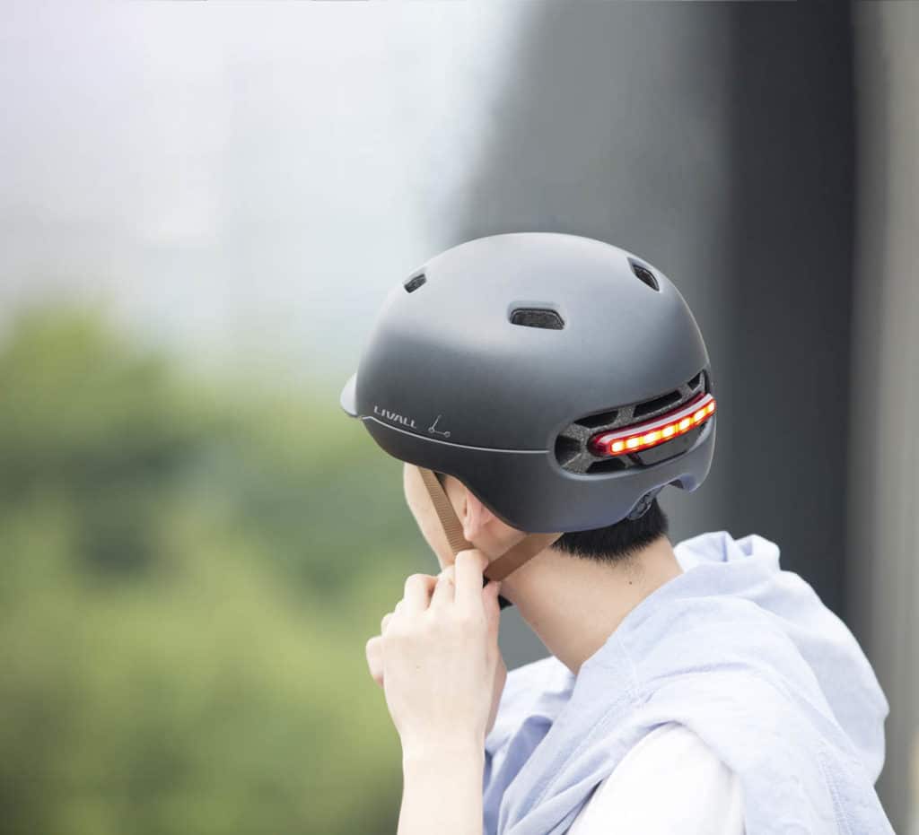 LED Bremslich am Helm - eBikeNews