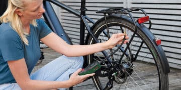 bosch-easypump-kompakte-akku-druckluftpumpe-fuer-e-bikes-und-mehr - eBikeNews