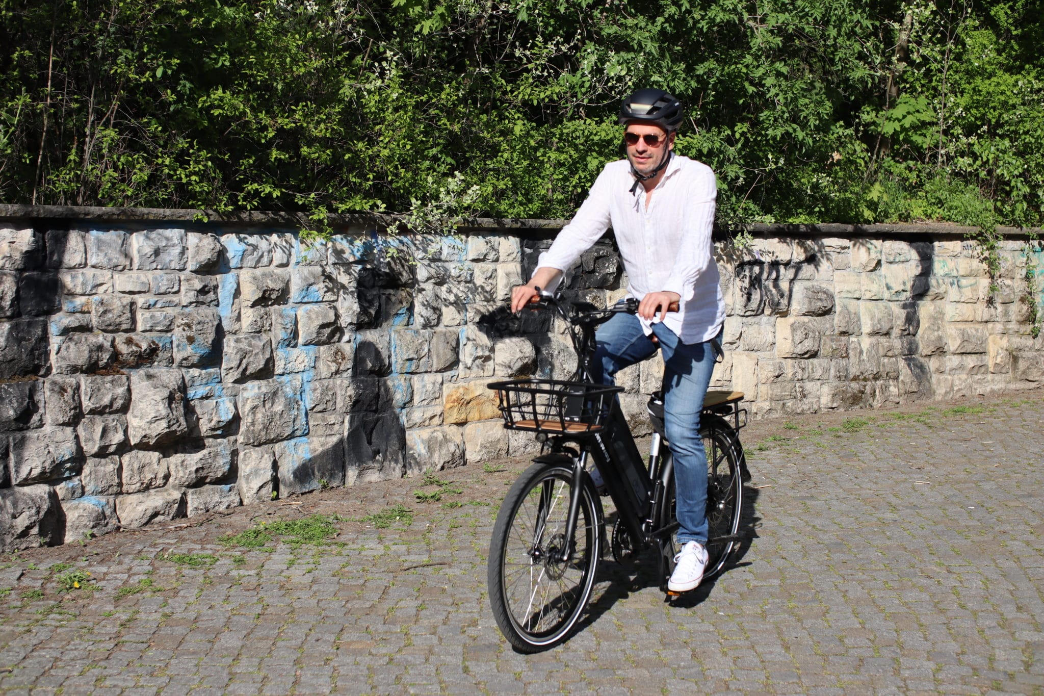 Cargo-E-Bike | City E-Bike | Federgabel - 06E84957 B39D 4618 8DAC C837B7DE45F5 scaled