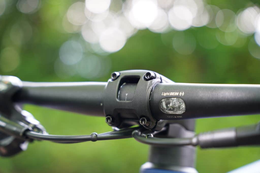 Lightskin Frontleuchte im Lenker integriert - eBikeNews