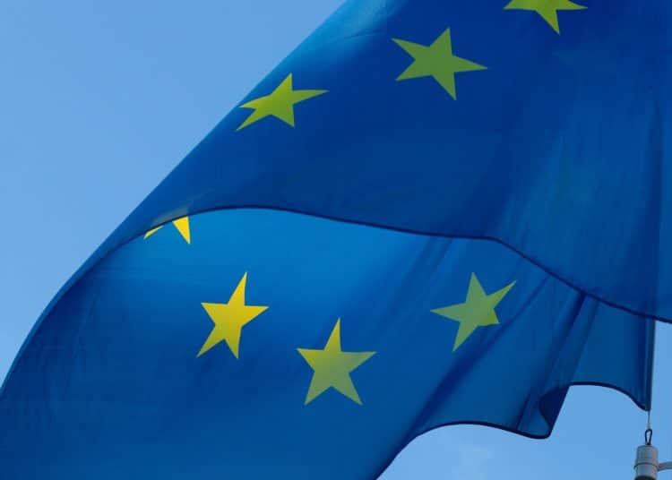 EU | Sicherheit | Versicherung - flag 2608475 1920