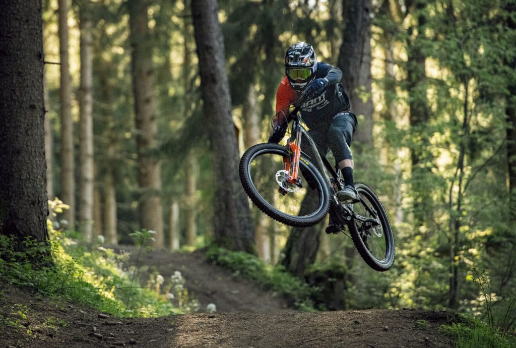 E-Enduro mit Mullet Bereifung - eBikeNews