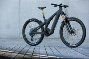 Vertikal integrierter Antrieb: Scott stellt E-MTB Patron eRIDE mit neuem Bosch Smart System vor