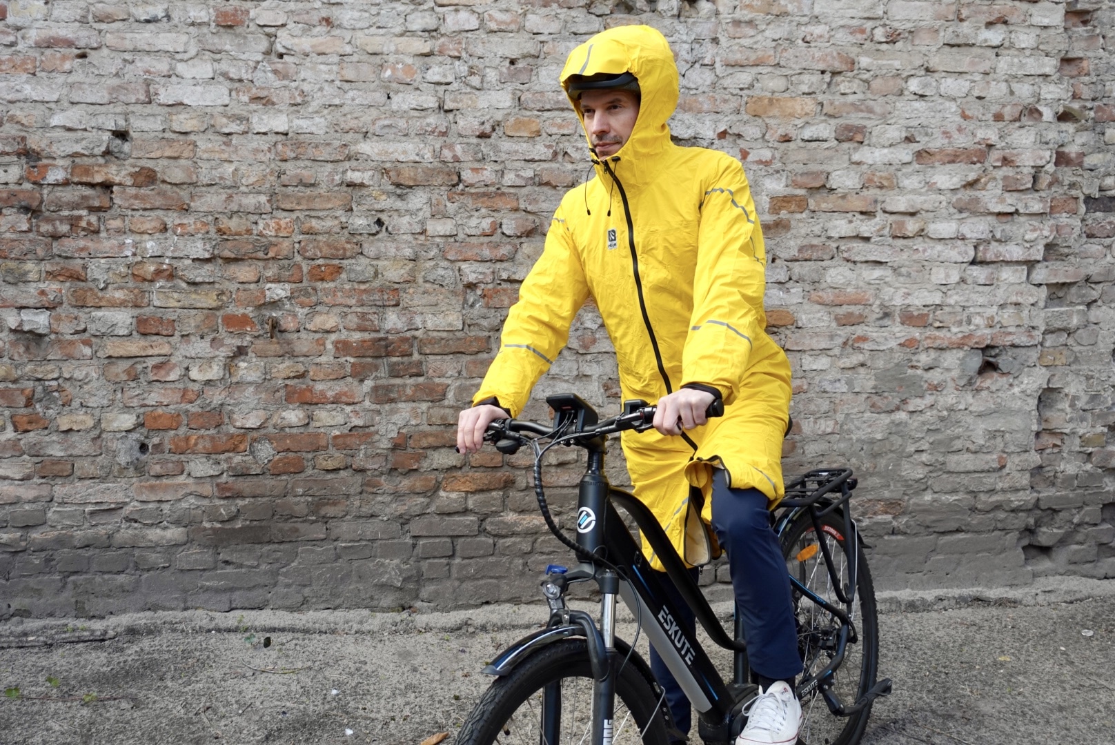 E-Bike | Fahrrad | Regenschutz - 8A014656 90D5 4251 8BFF C076A534B26D