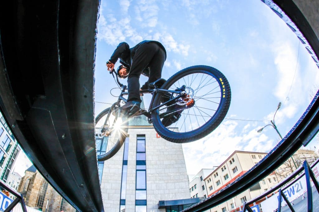 DEW21 MTB Show - eBikeNews