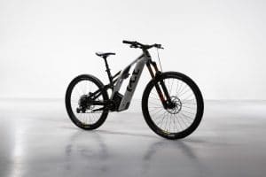 Freistehender Motor: E-Fully von Husqvarna optimiert Wärmeableitung und Fahrgefühl