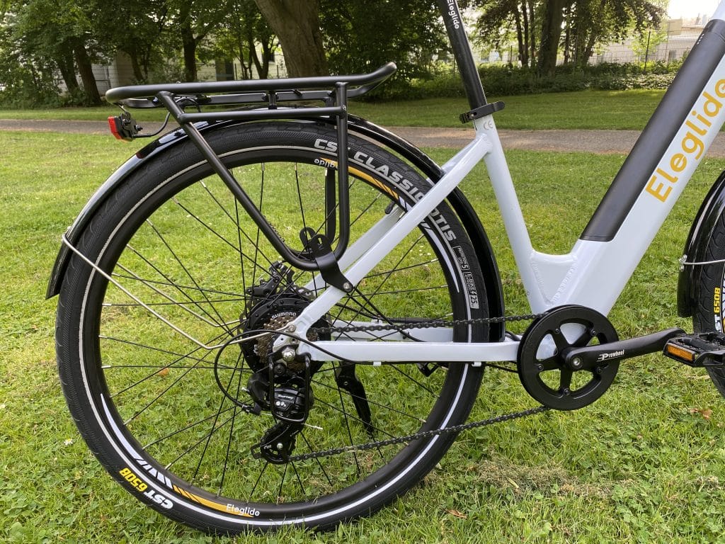 Gepäckträger und hochwertige Bereifung - eBikeNews