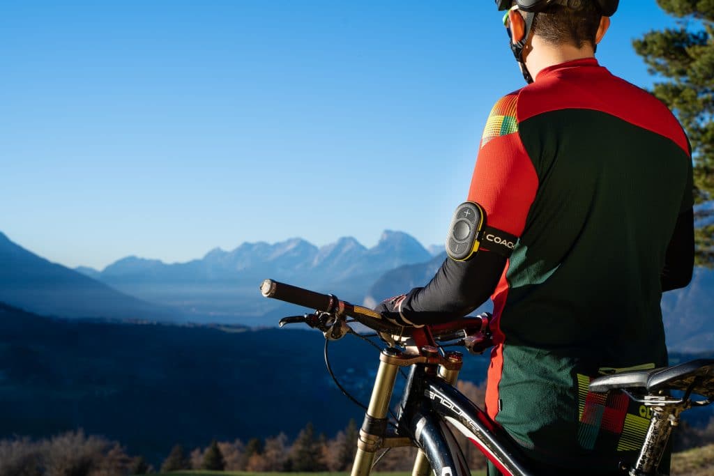 CEECOACH mit praktischer Trageschlaufe - eBikeNews