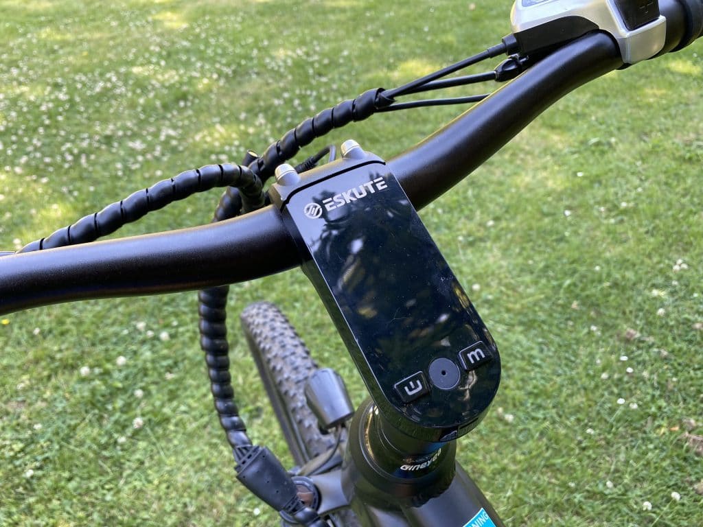 Display im Vorbau Eskute E-Bike