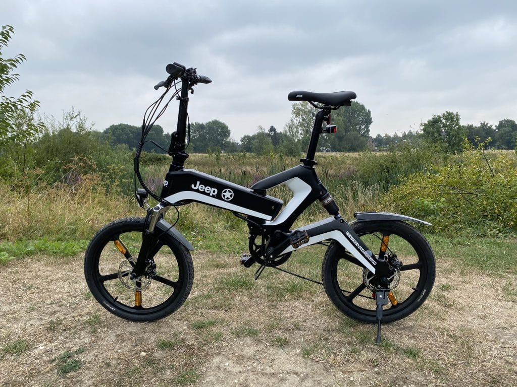 Jeep E-Faltrad Test - eBikeNews
